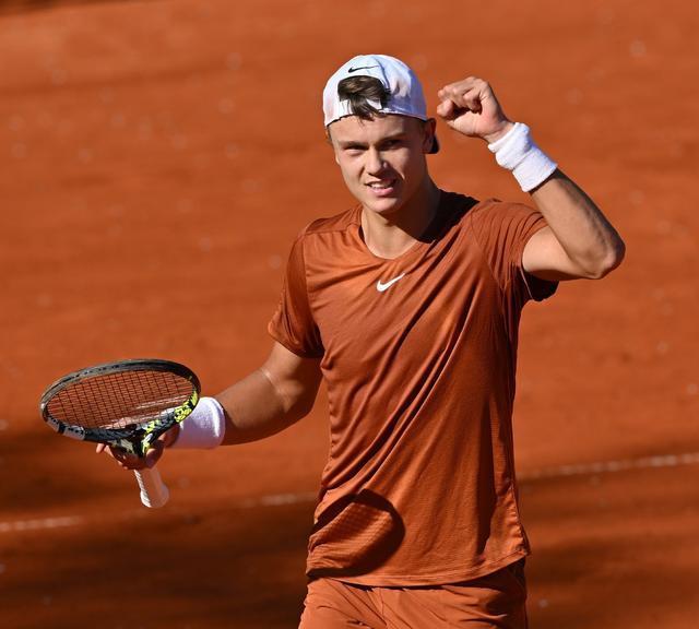 断以及郭艾 断以及郭艾