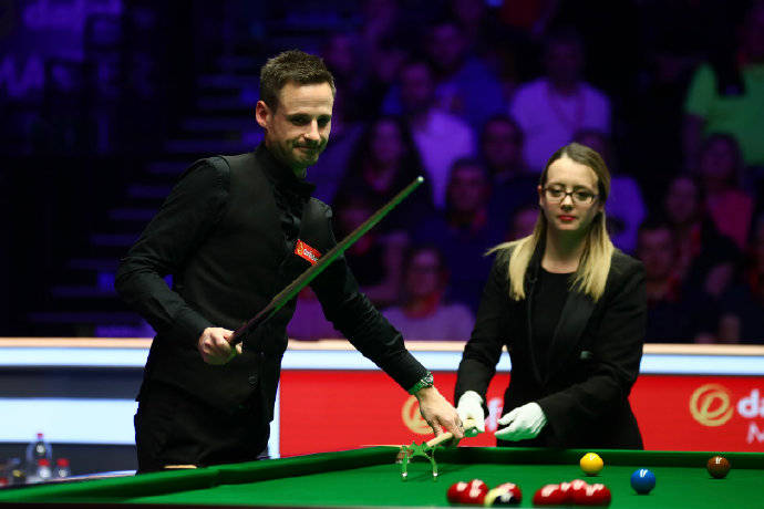 这样依赖中 这样依赖中