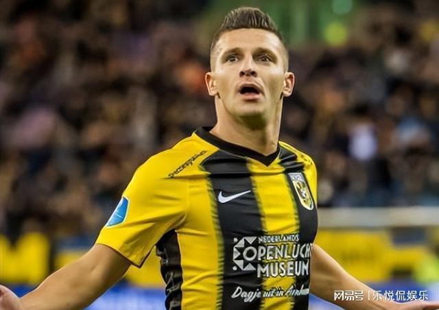 迎来首胜 迎来首胜